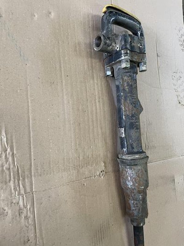 Sonstiges Baggerzubehör of the type Demag P10 Presslufthammer, Gebrauchtmaschine in Göpfritz an der Wild (Picture 1)