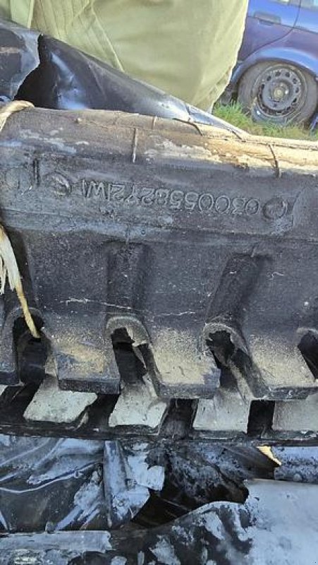 Sonstiges Baggerzubehör des Typs Solideal 300x55x82 Gummikette, Gebrauchtmaschine in Göpfritz an der Wild (Bild 8)