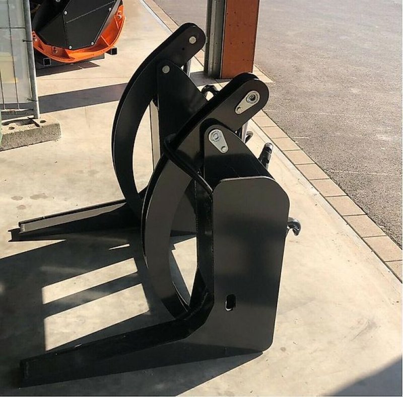 Sonstiges Baggerzubehör des Typs Sonstige Polterzange Holzzange Frontladerzange Zange, Gebrauchtmaschine in Schmallenberg (Bild 1)