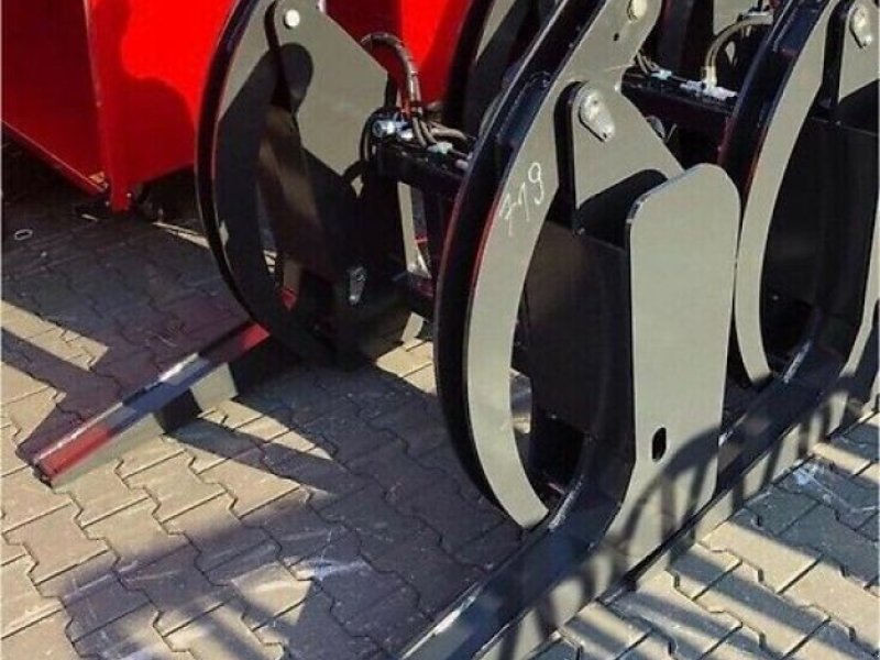 Sonstiges Baggerzubehör des Typs Sonstige Polterzange Zange Holzzange Holzgabel Poltergabel, Gebrauchtmaschine in Schmallenberg (Bild 1)