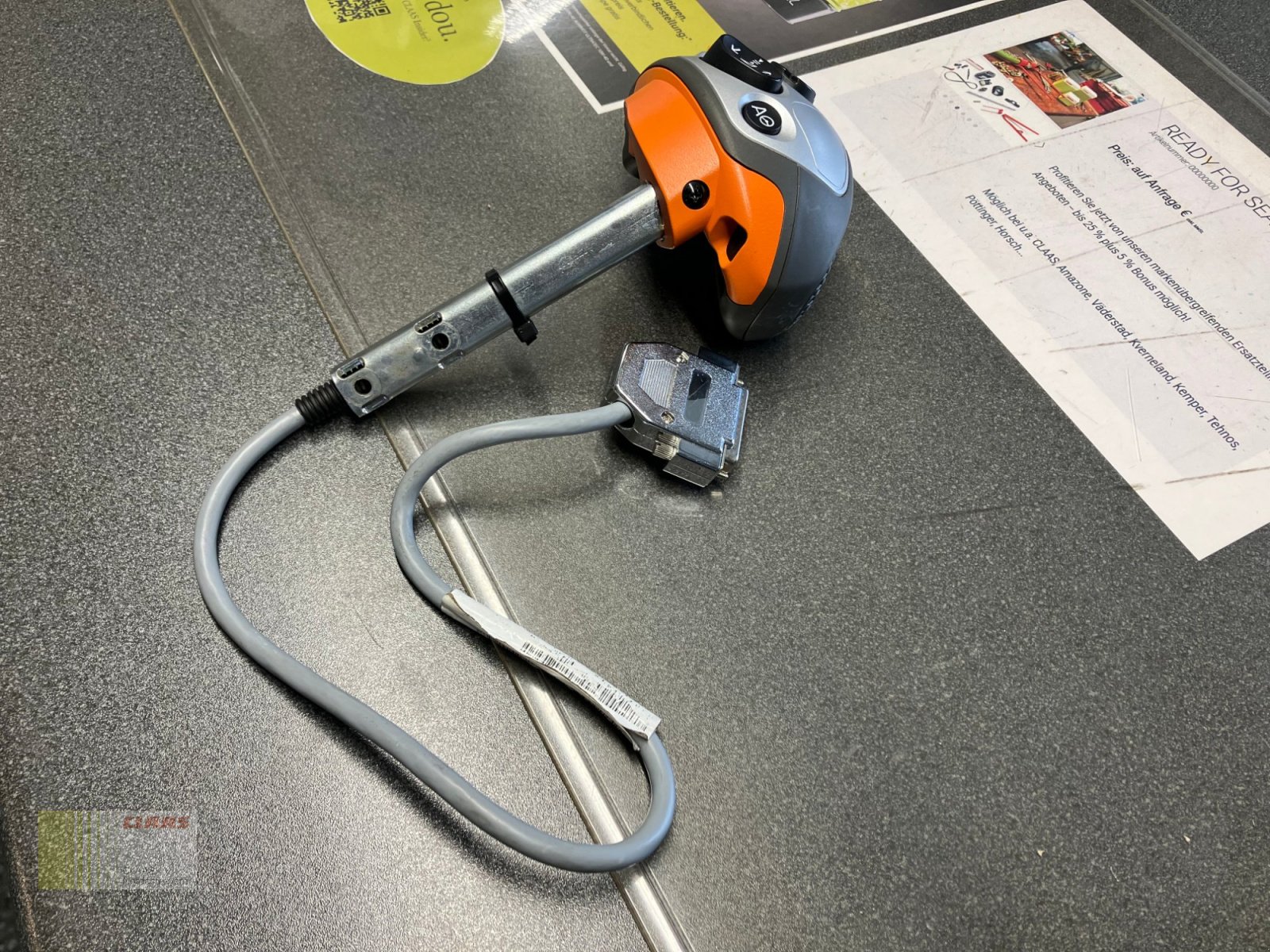 Sonstiges Feldhäckslerzubehör des Typs CLAAS 00 0537 666 2\Multifunktionsgriff - Jaguar 980-930 Typ 498, Neumaschine in Schwend (Bild 3)