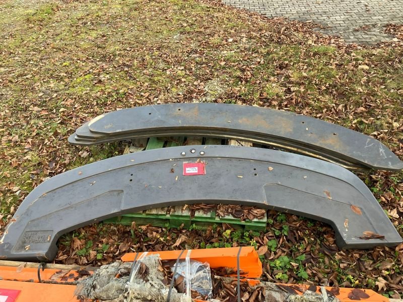 Sonstiges Feldhäckslerzubehör типа CLAAS BASISGEWICHT 850 KG JAGUAR 860, Gebrauchtmaschine в Moos-Langenisarhofen (Фотография 1)