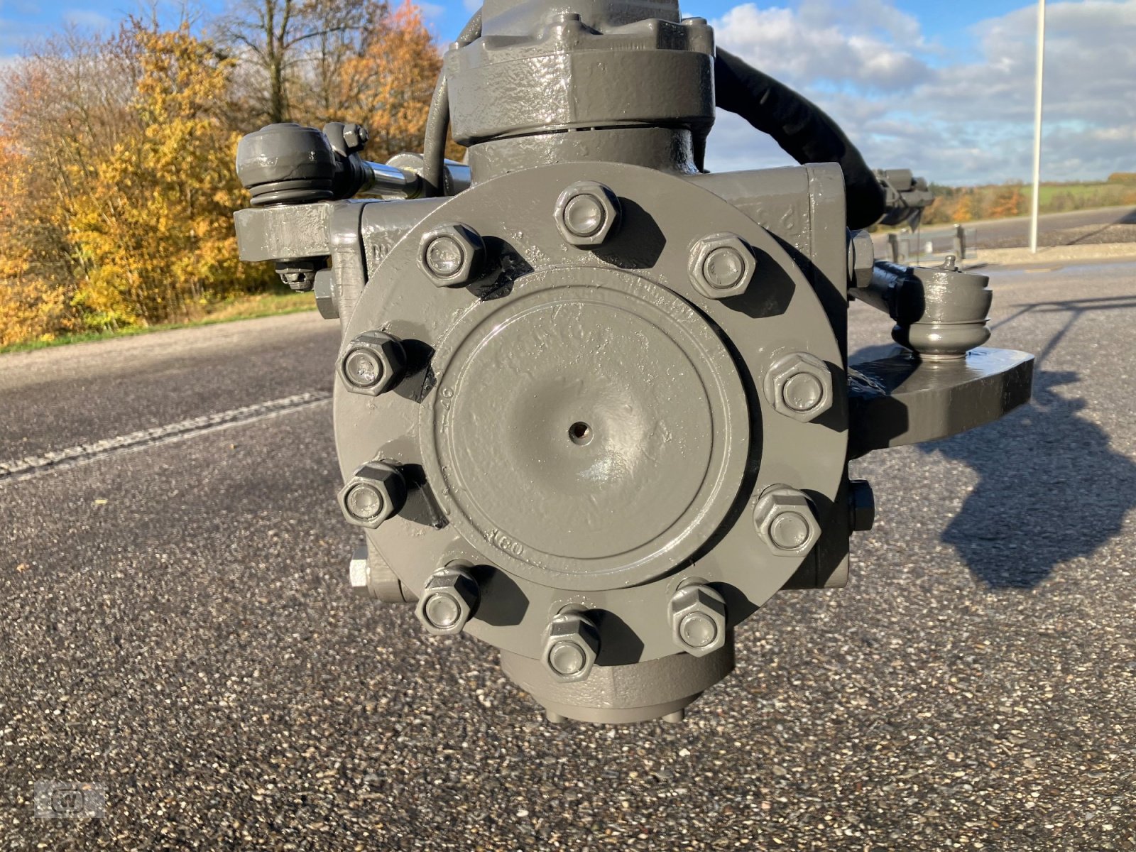 Sonstiges Mähdrescherzubehör typu CLAAS Allradachse, Gebrauchtmaschine v Zell an der Pram (Obrázek 11)