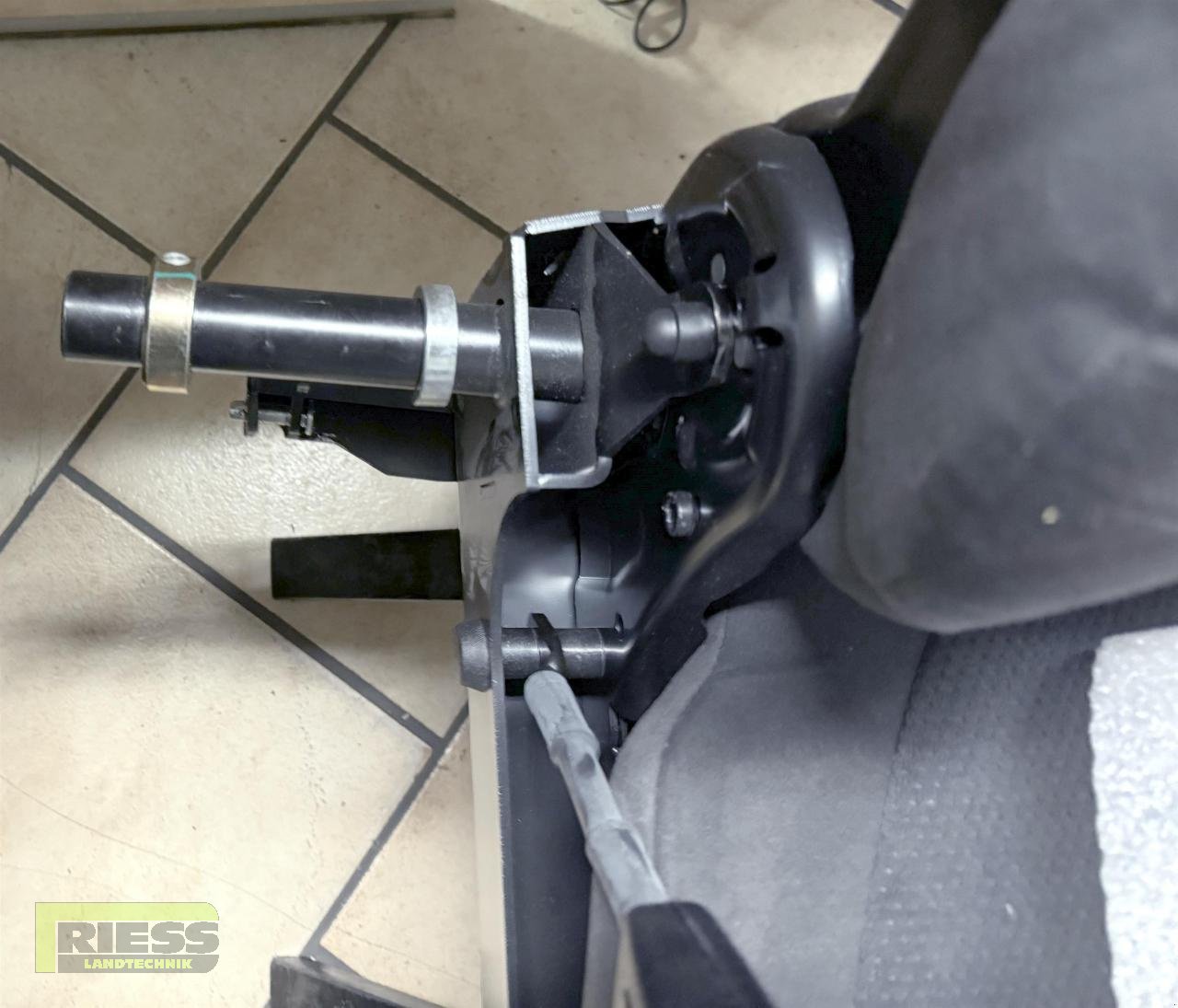 Sonstiges Mähdrescherzubehör des Typs CLAAS MSG95EL/742 Fahrersitz Grammer Actimo Evolution 12, Neumaschine in Homberg/Ohm - Maulbach (Bild 7)