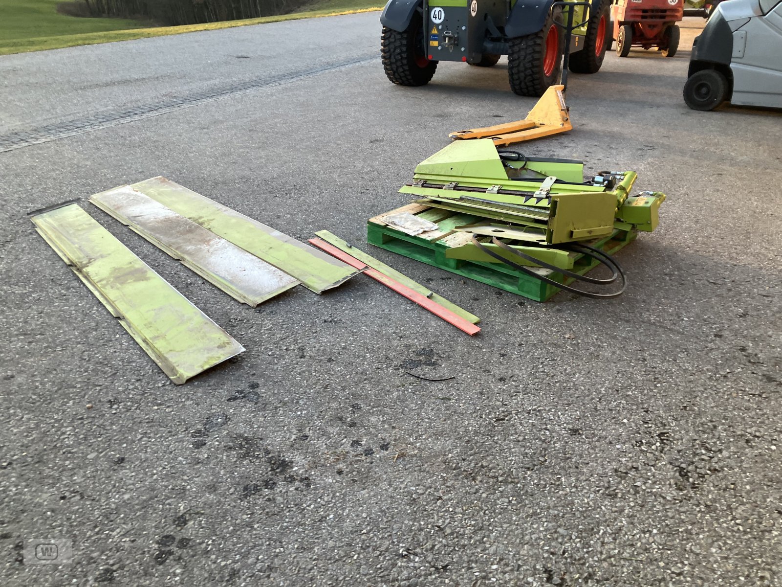 Sonstiges Mähdrescherzubehör typu CLAAS Rapsmesser mit Einlegeblechen zuV900  Typ 716, Gebrauchtmaschine v Zell an der Pram (Obrázek 5)