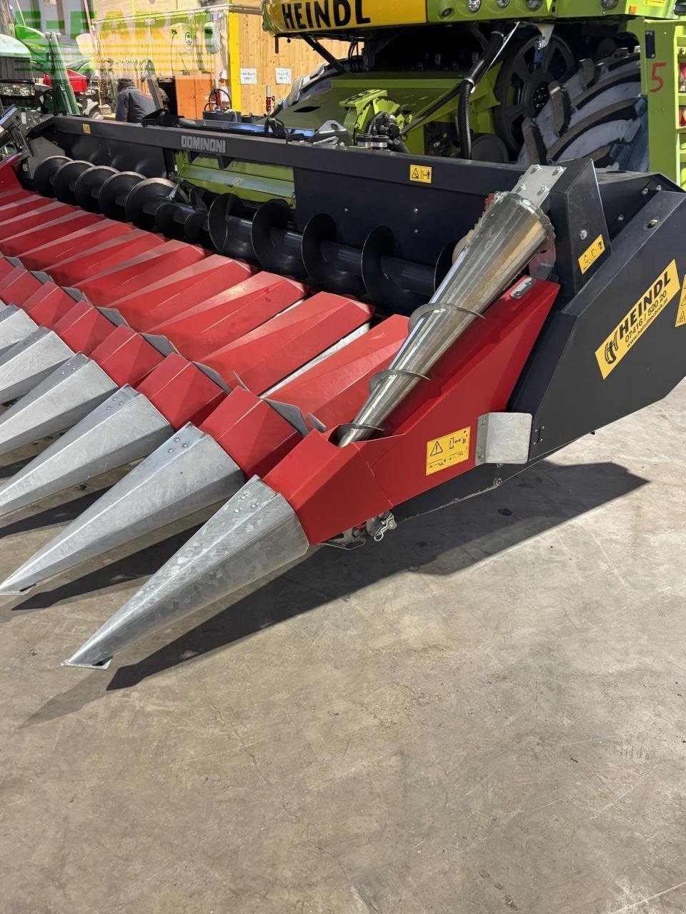 Sonstiges Mähdrescherzubehör типа Dominoni maispflücker 12 reiher, 50 cm, Gebrauchtmaschine в WIESELBURG (Фотография 6)