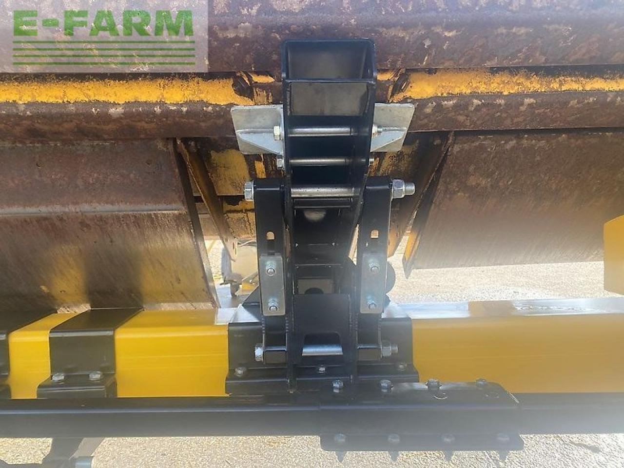 Sonstiges Mähdrescherzubehör des Typs New Holland 35v varifeed, Gebrauchtmaschine in SZEGED (Bild 14)