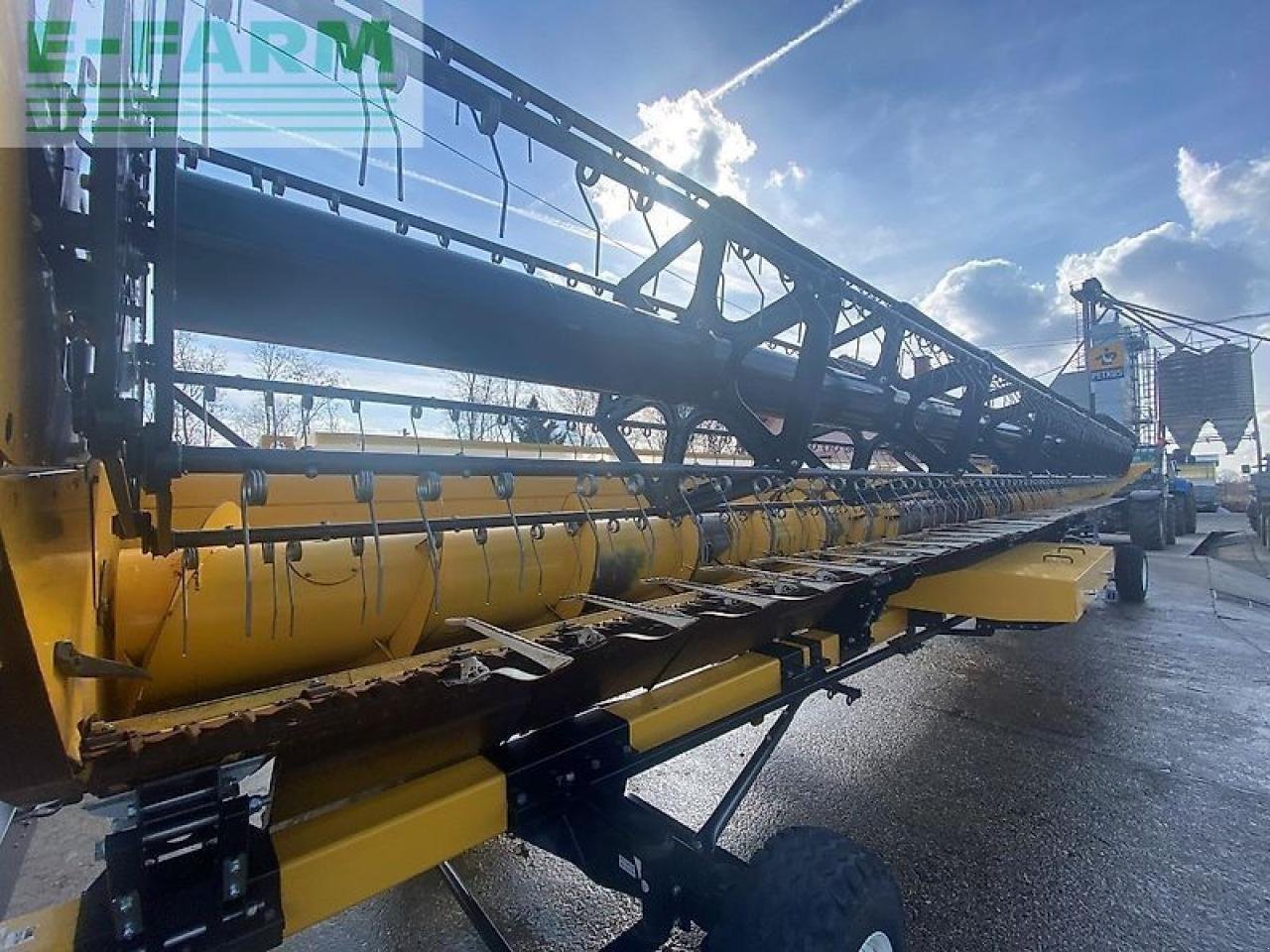 Sonstiges Mähdrescherzubehör des Typs New Holland 35v varifeed, Gebrauchtmaschine in SZEGED (Bild 16)