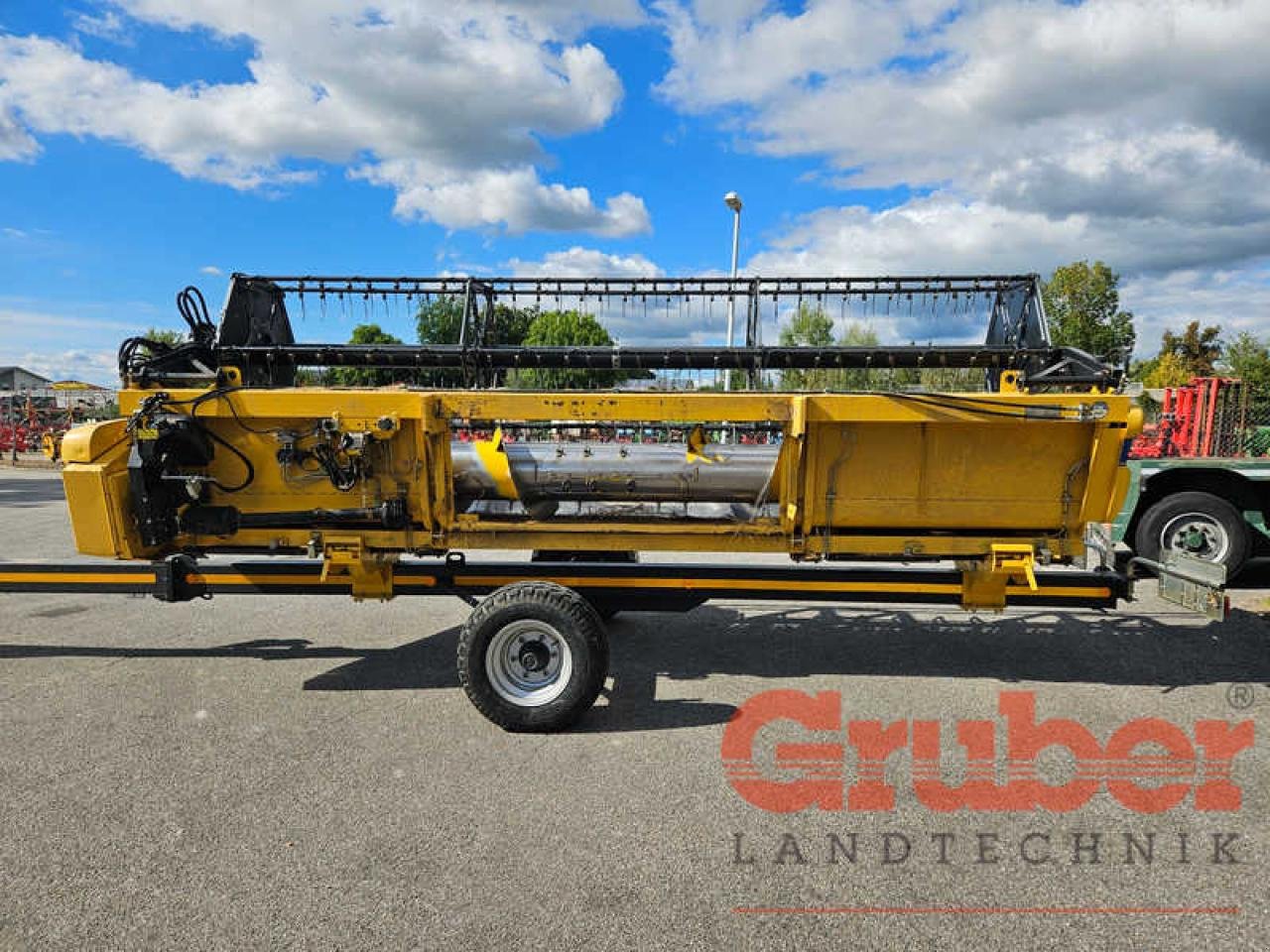 Sonstiges Mähdrescherzubehör typu New Holland 5,18 m Varifeed, Gebrauchtmaschine v Ampfing (Obrázek 3)