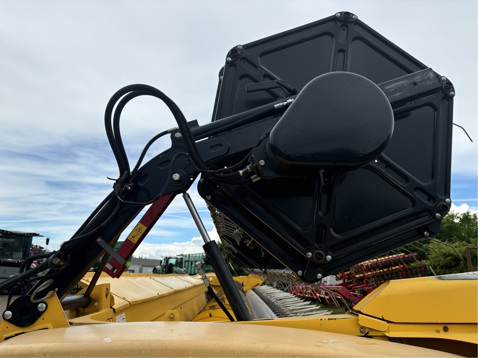 Sonstiges Mähdrescherzubehör typu New Holland Schneidwerk Varifeed12.5, Gebrauchtmaschine v Gadebusch (Obrázek 4)