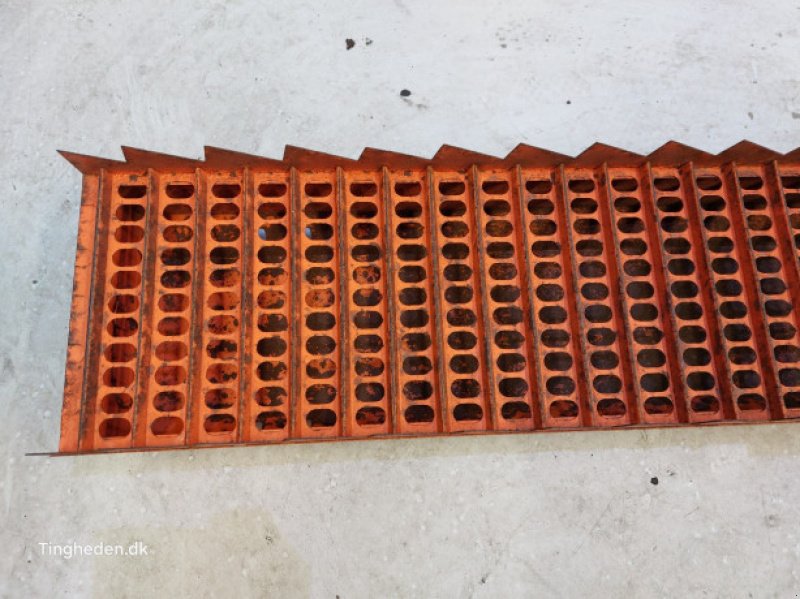 Sonstiges Mähdrescherzubehör typu Sonstige D4000, Gebrauchtmaschine v Hemmet (Obrázek 4)