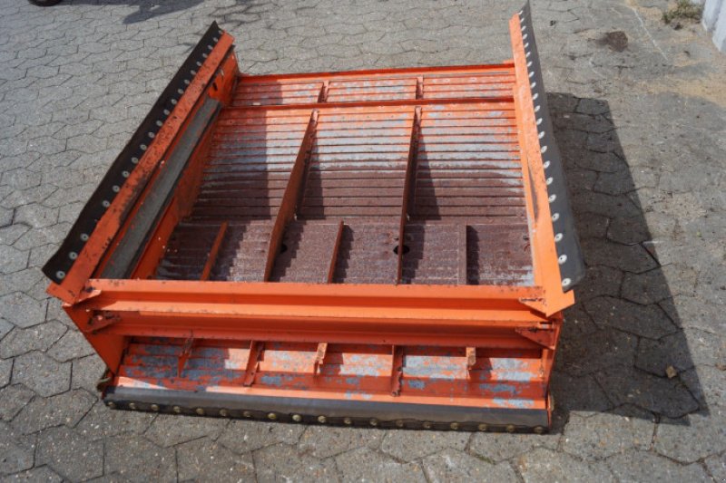 Sonstiges Mähdrescherzubehör typu Sonstige D4000, Gebrauchtmaschine v Hemmet (Obrázek 8)