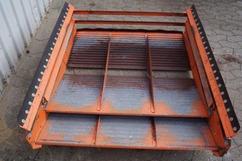 Sonstiges Mähdrescherzubehör typu Sonstige D4000, Gebrauchtmaschine v Hemmet (Obrázek 4)