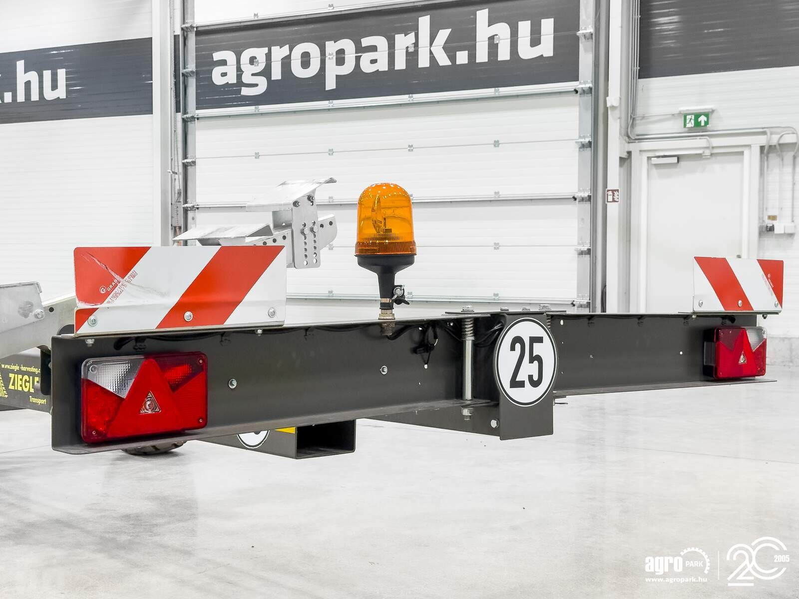 Sonstiges Mähdrescherzubehör des Typs Ziegler PowerFlow 6,2 trolley for combine header, like new, Gebrauchtmaschine in Csengele (Bild 24)