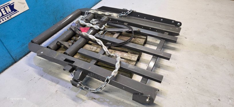 Sonstiges Pressenzubehör typu CLAAS Quadrant 5300, Gebrauchtmaschine v Hemmet (Obrázek 20)