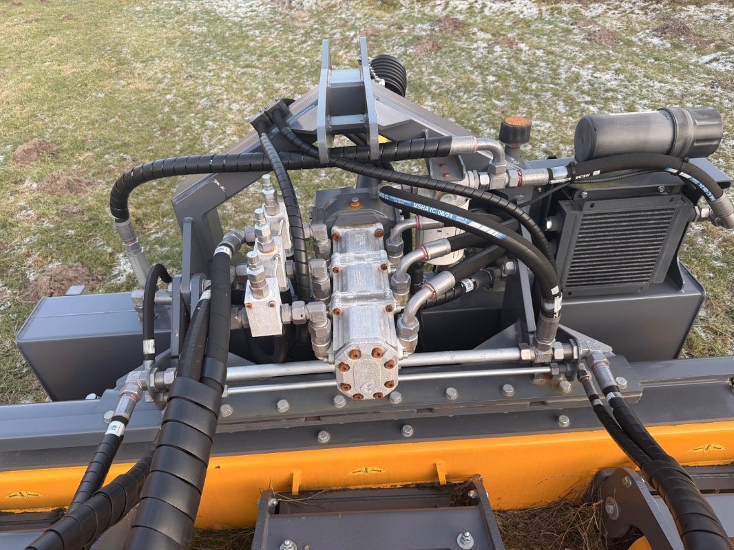 Sonstiges Straßenbau des Typs Gutzwiller Anbauverdichter GPH75-3 DTR, Neumaschine in Bad Oldesloe (Bild 7)