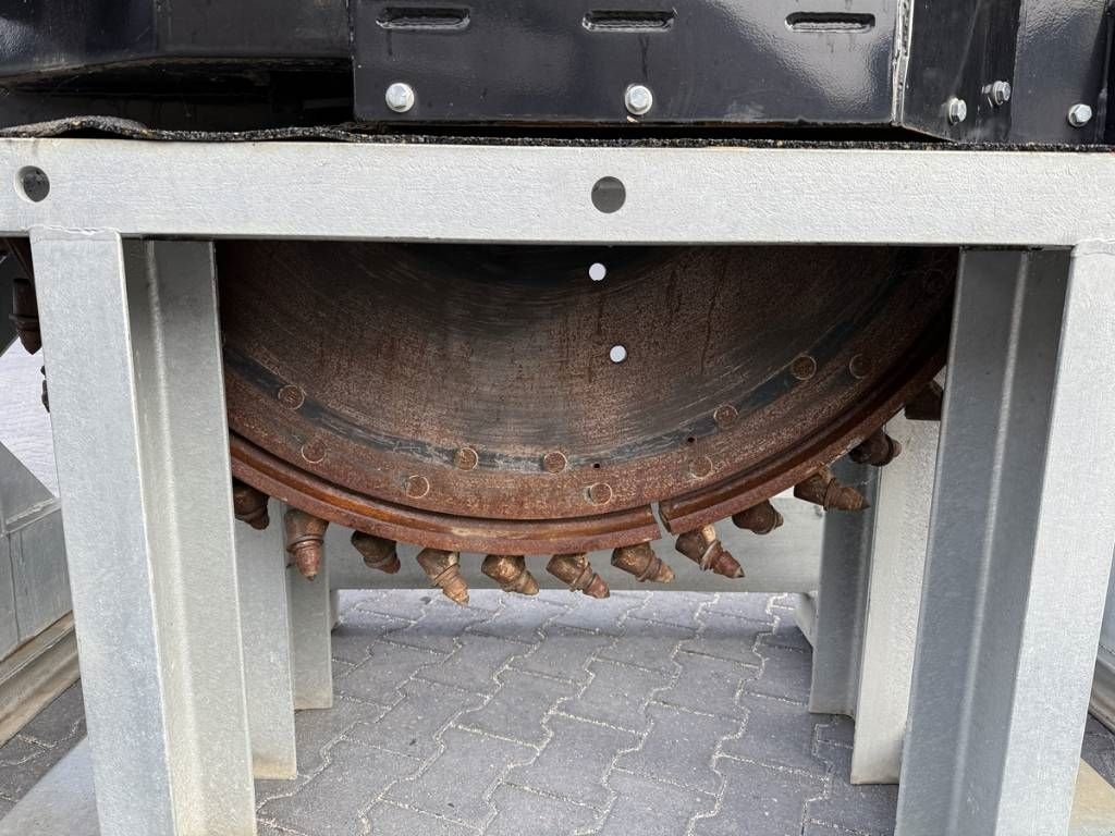 Sonstiges Straßenbau du type Sonstige Simax grondfrees Bobcat, Gebrauchtmaschine en Luttenberg (Photo 4)