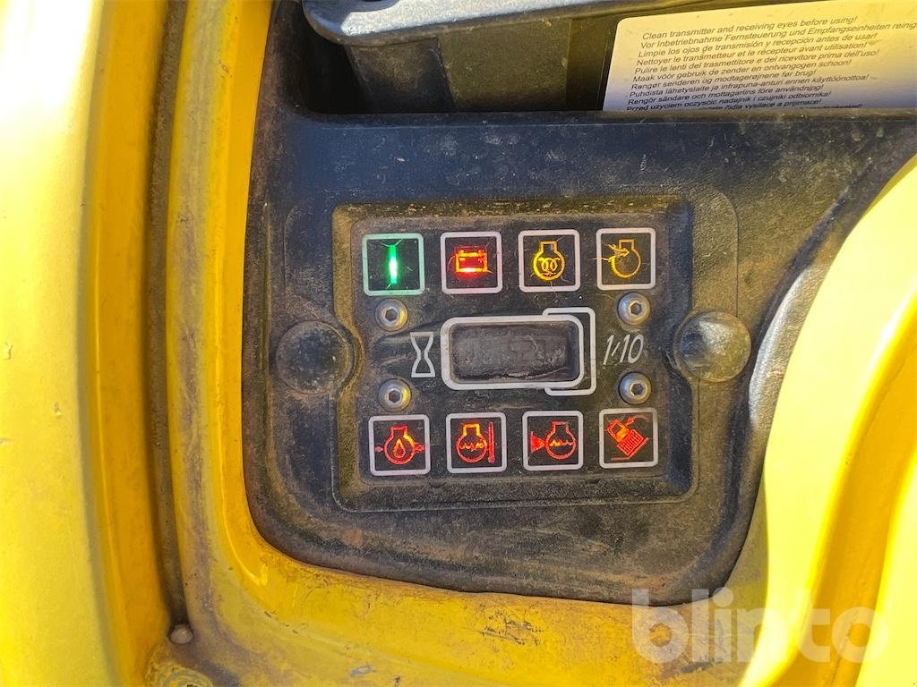 Sonstiges Straßenbau van het type Wacker Neuson TRSC3, Gebrauchtmaschine in Düsseldorf (Foto 5)