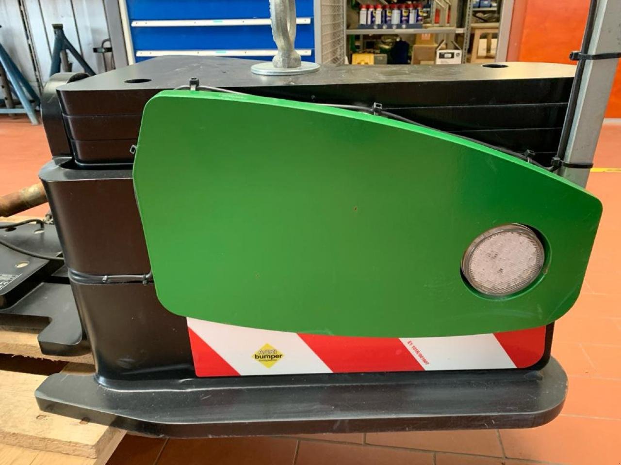 Sonstiges Traktorzubehör des Typs Agribumper Base-Line 1000, Neumaschine in Zweibrücken (Bild 3)
