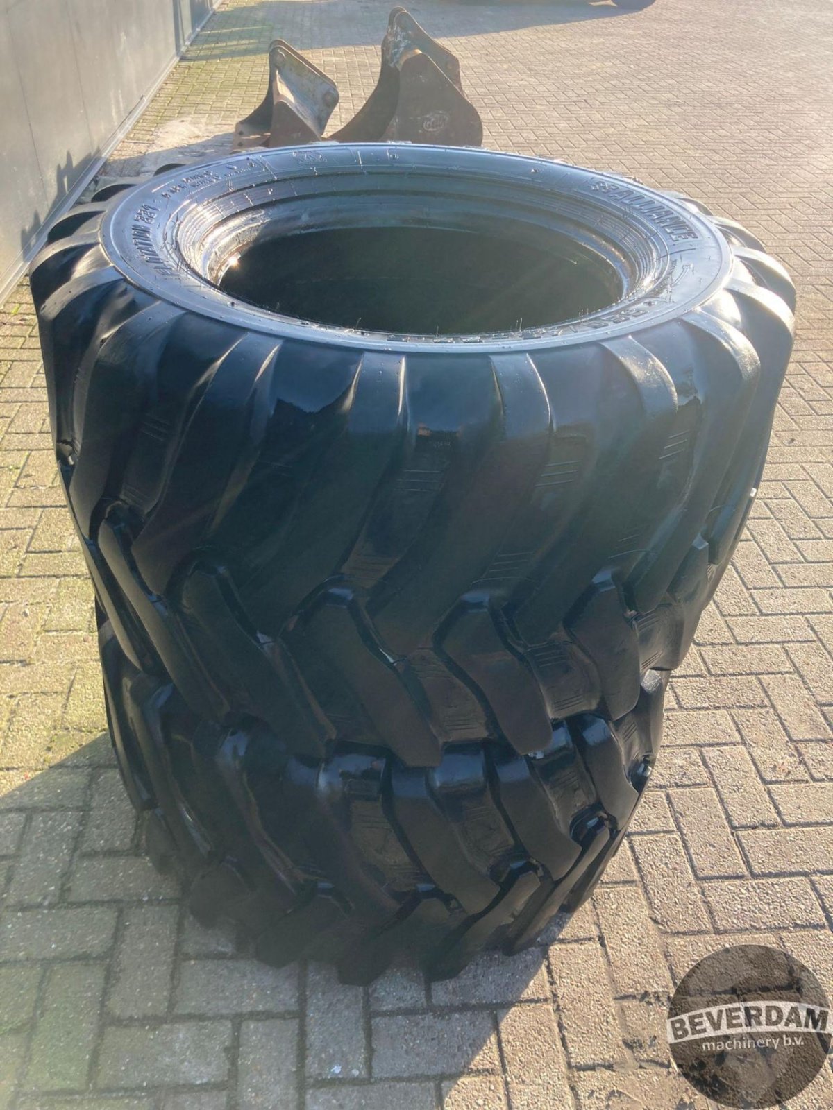 Sonstiges Traktorzubehör del tipo Alliance 550/45R22.5, Gebrauchtmaschine In Vriezenveen (Immagine 4)