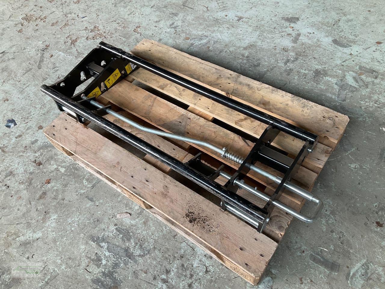 Sonstiges Traktorzubehör typu Alö Euro Aufnahme, Gebrauchtmaschine v Coppenbruegge (Obrázek 1)