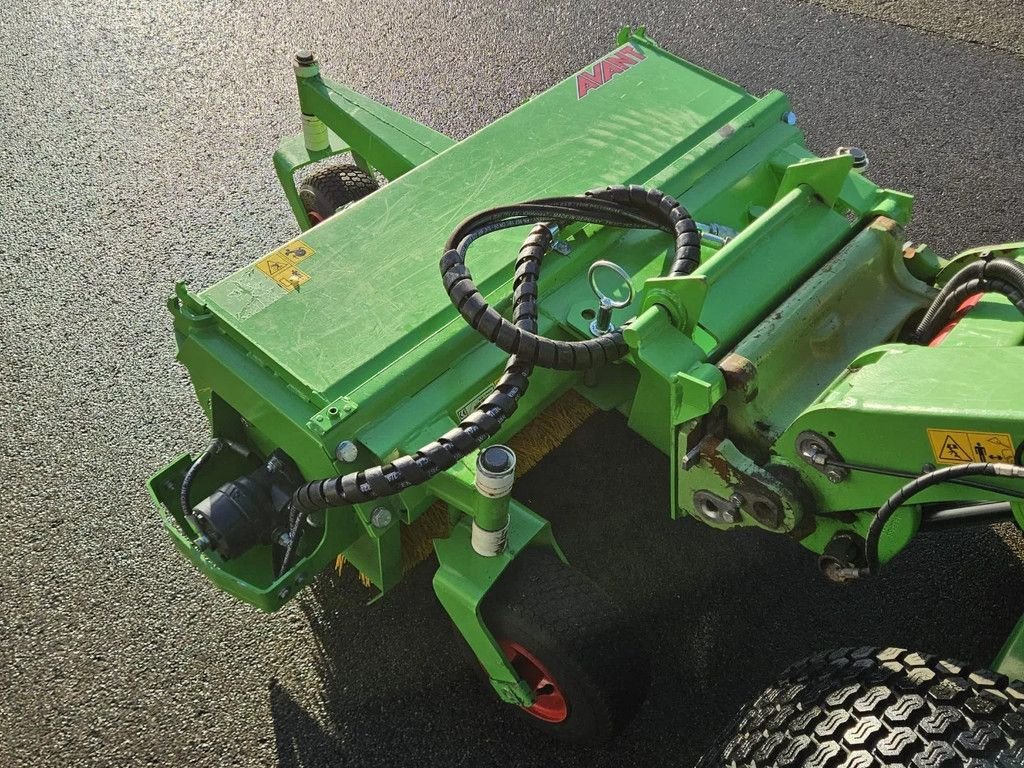 Sonstiges Traktorzubehör del tipo Avant Borstel 110 cm, Gebrauchtmaschine en BENNEKOM (Imagen 8)