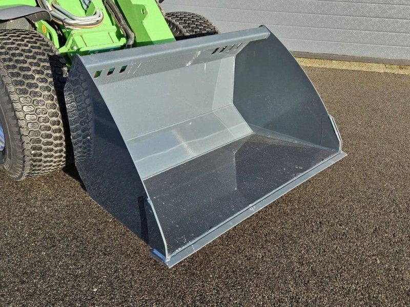 Sonstiges Traktorzubehör типа Avant Grondbak 1050, Gebrauchtmaschine в BENNEKOM (Фотография 1)
