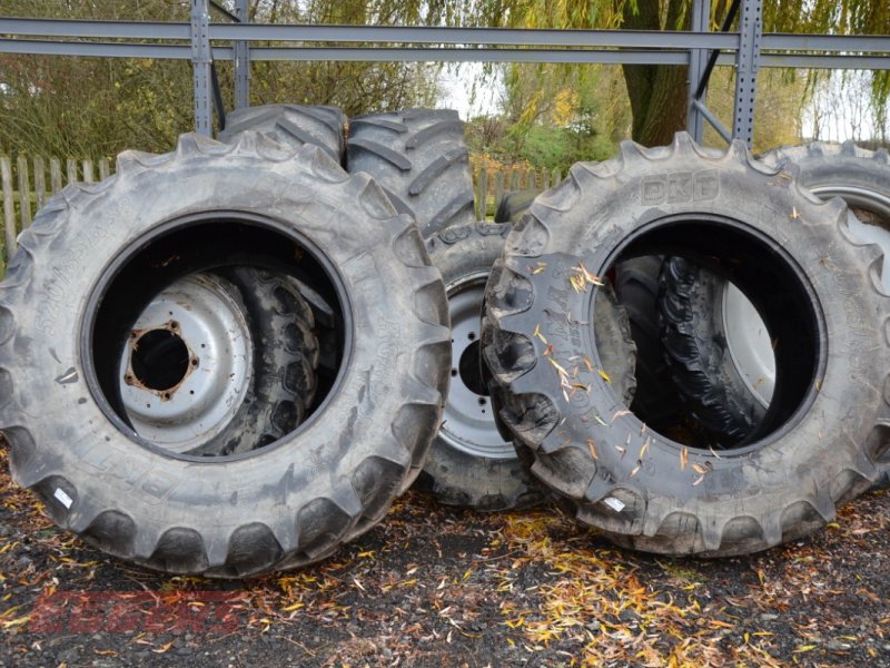 Sonstiges Traktorzubehör des Typs BKT 520/85R38 2 Stck., Gebrauchtmaschine in Suhlendorf (Bild 1)