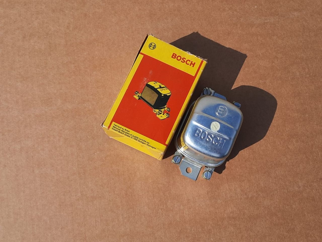 Sonstiges Traktorzubehör del tipo Bosch 12V 40A, Neumaschine In Noordwijkerhout (Immagine 4)