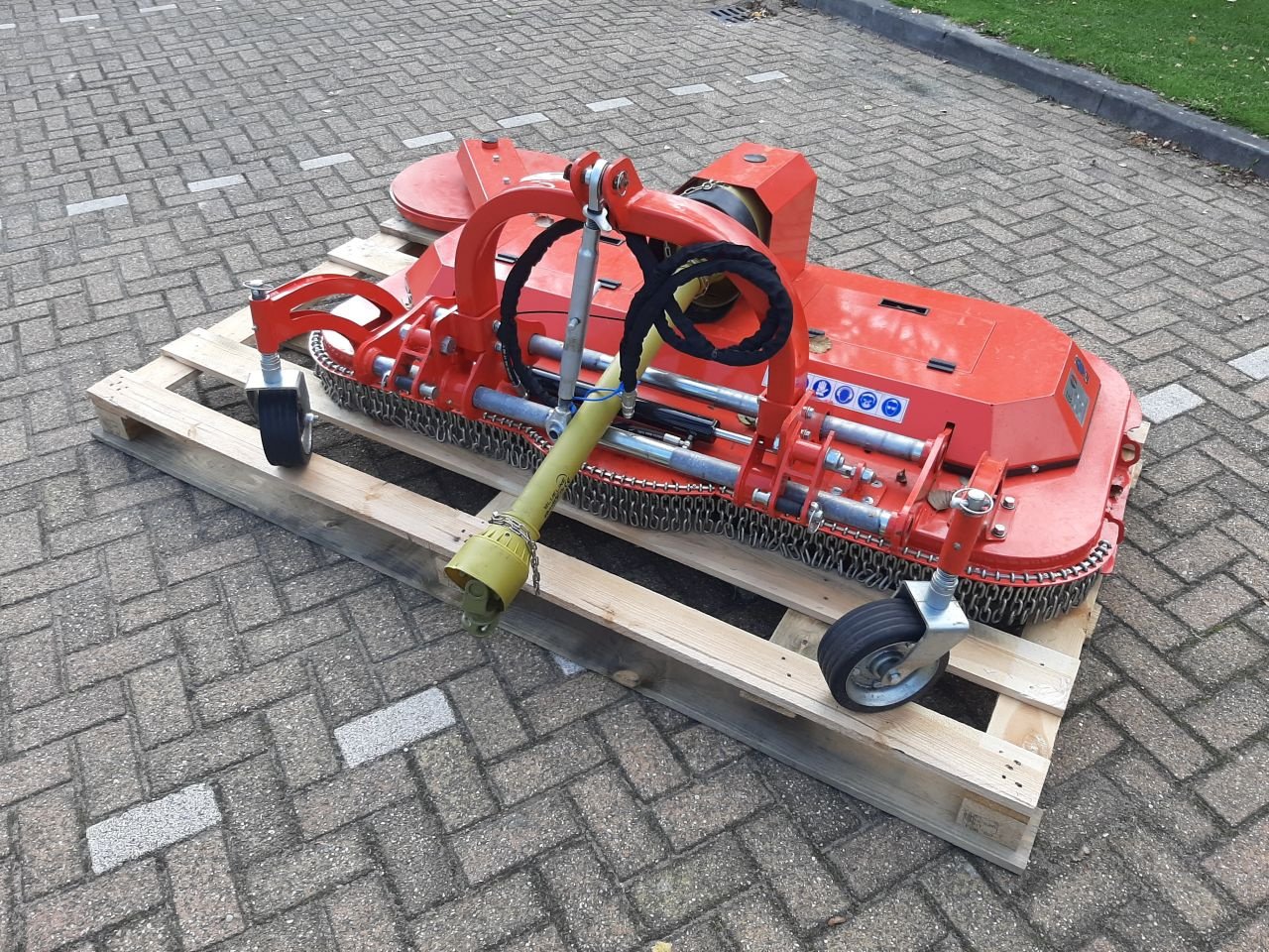 Sonstiges Traktorzubehör typu Boxer FMU 180D, Gebrauchtmaschine v Hardegarijp (Obrázek 2)