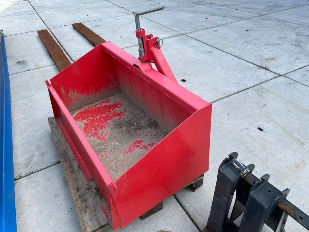 Sonstiges Traktorzubehör van het type Boxer grondbak / transportbak, Neumaschine in Losdorp (Foto 3)