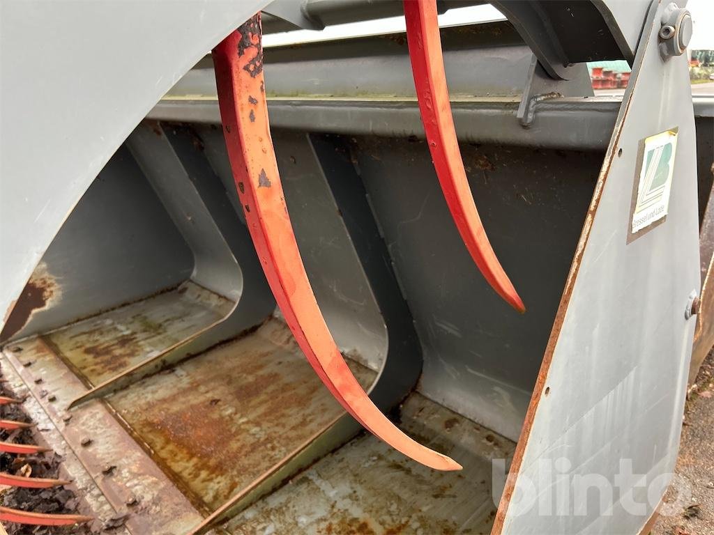 Sonstiges Traktorzubehör typu Bressel & Lade Greifschaufel, Gebrauchtmaschine w Düsseldorf (Zdjęcie 4)
