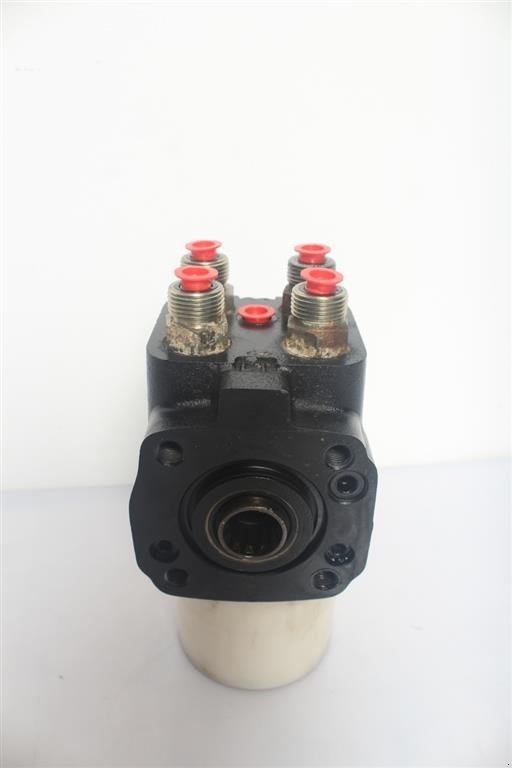 Sonstiges Traktorzubehör типа Case IH 5150 Styreorbitrol / Steering Unit, Gebrauchtmaschine в Viborg (Фотография 2)