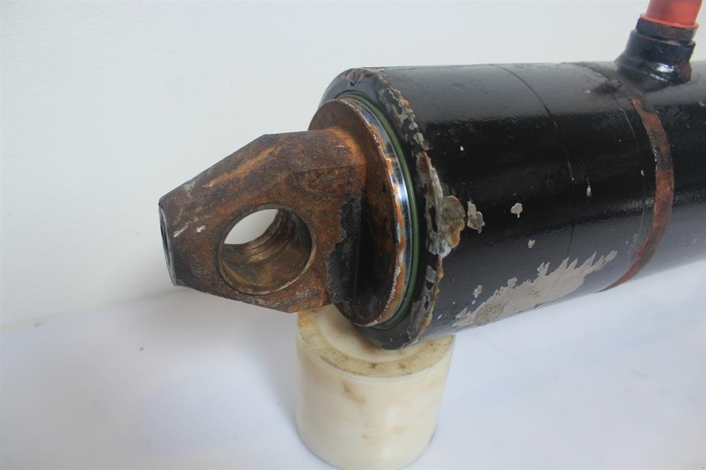 Sonstiges Traktorzubehör typu Case IH CS130 Lift Cylinder H / Lift Cylinder R, Gebrauchtmaschine v Viborg (Obrázek 2)