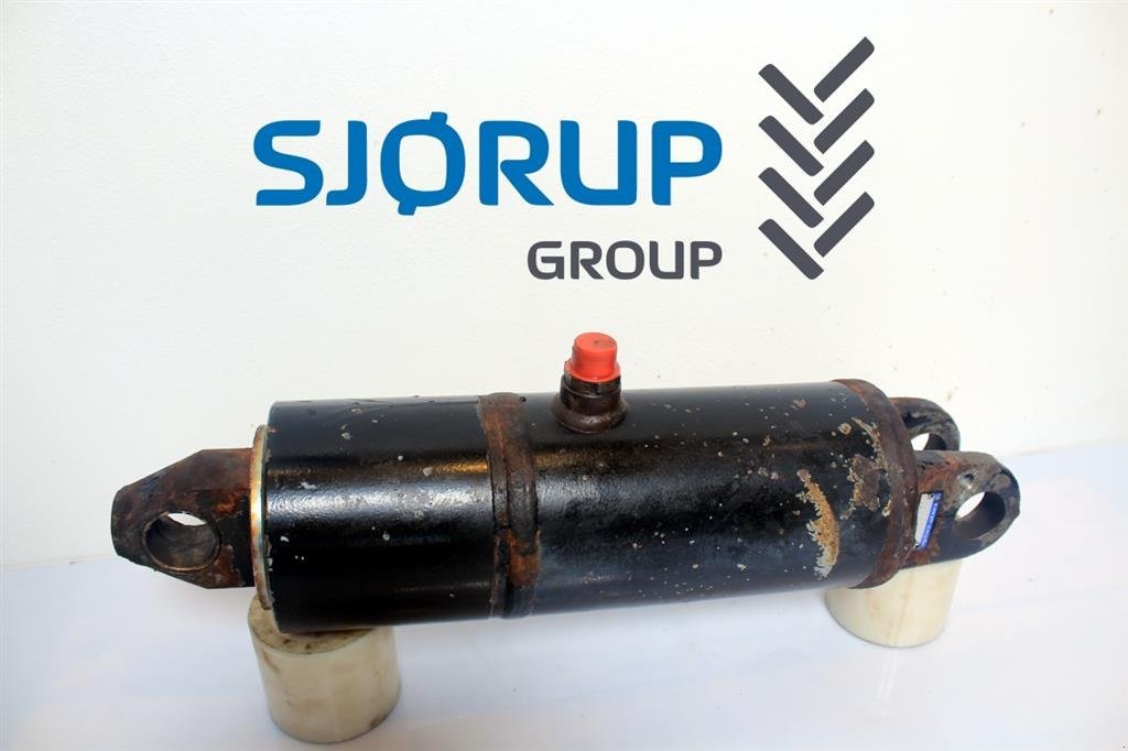 Sonstiges Traktorzubehör типа Case IH CS130 Lift Cylinder V / Lift Cylinder L, Gebrauchtmaschine в Viborg (Фотография 1)