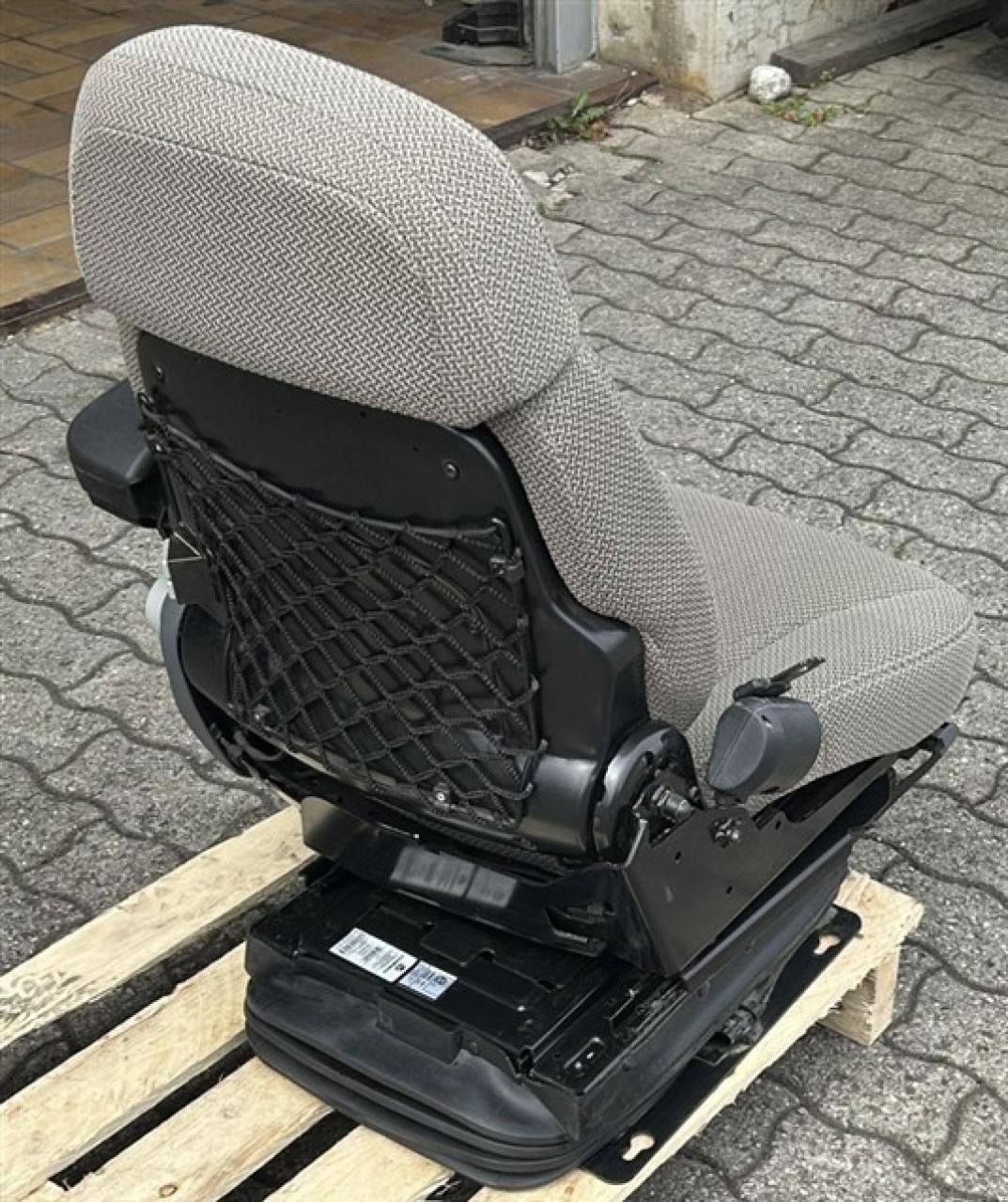 Sonstiges Traktorzubehör типа Case IH Grammer Maximo Dynamic Case MSG95AL/741, Neumaschine в Ampfing (Фотография 4)