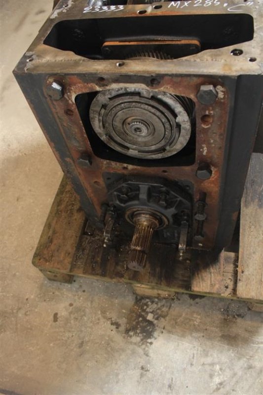 Sonstiges Traktorzubehör des Typs Case IH MX285 Bagtøj / Rear Transmission, Gebrauchtmaschine in Viborg (Bild 3)