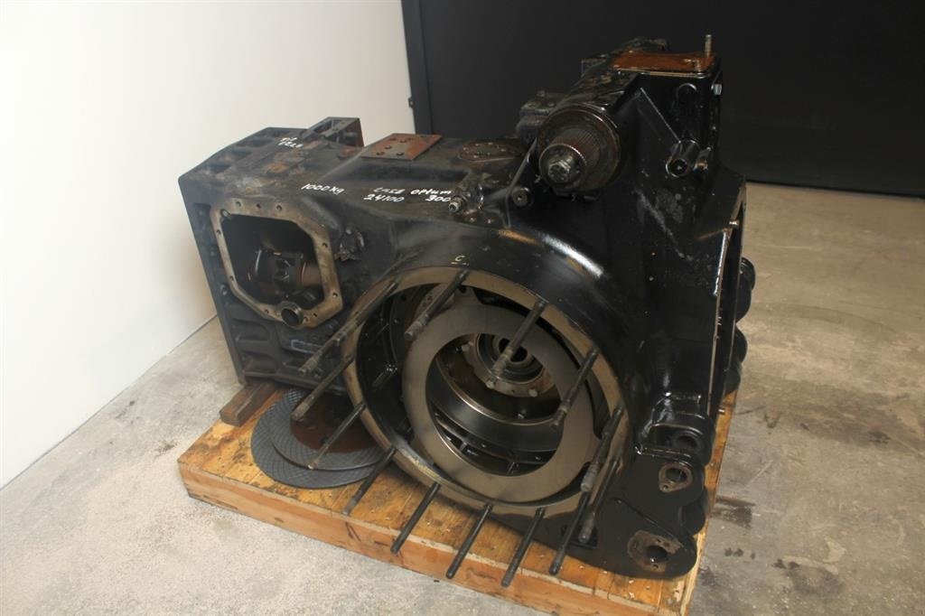 Sonstiges Traktorzubehör typu Case IH Optum 300 CVX Bagtøj / Rear Transmission, Gebrauchtmaschine v Viborg (Obrázek 3)