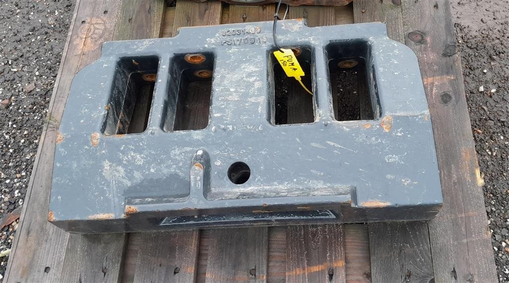 Sonstiges Traktorzubehör des Typs Case IH Puma 150 Basisvægt, Gebrauchtmaschine in Horsens (Bild 1)