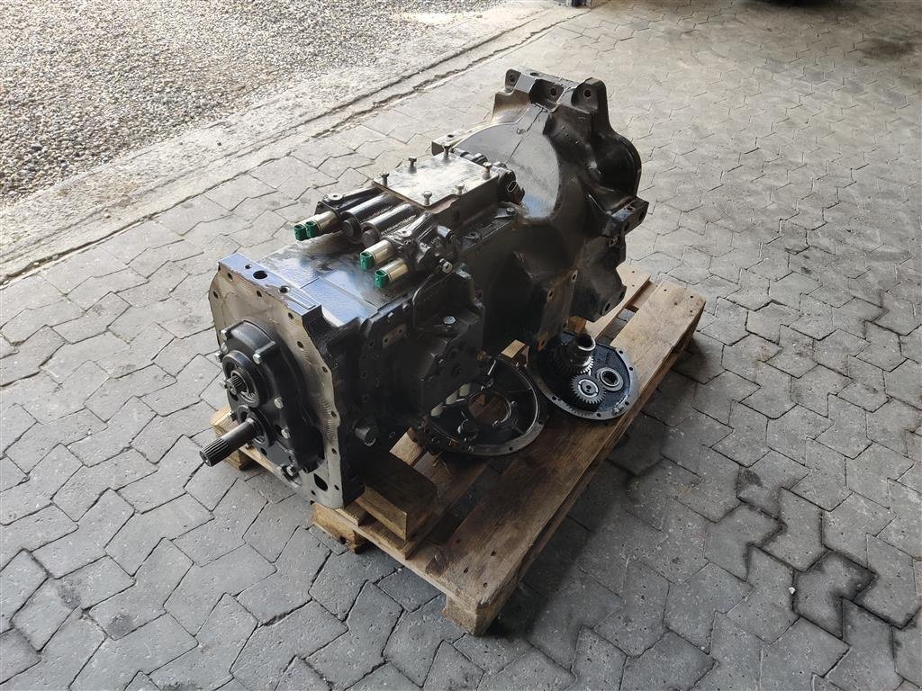 Sonstiges Traktorzubehör типа Case IH Transmission Varenr. 84567177 - Maxxum 115 mf., Gebrauchtmaschine в Storvorde (Фотография 2)