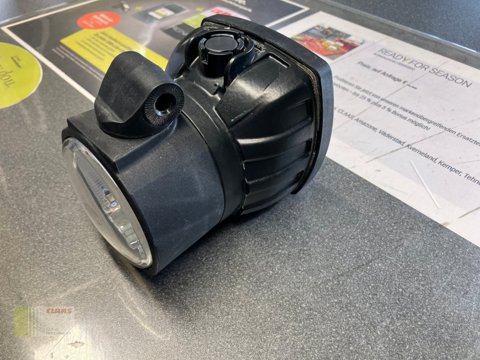 Sonstiges Traktorzubehör des Typs CLAAS 00 2161 671 1\Arbeitsscheinwerfer Xenon, Neumaschine in Schwend (Bild 11)