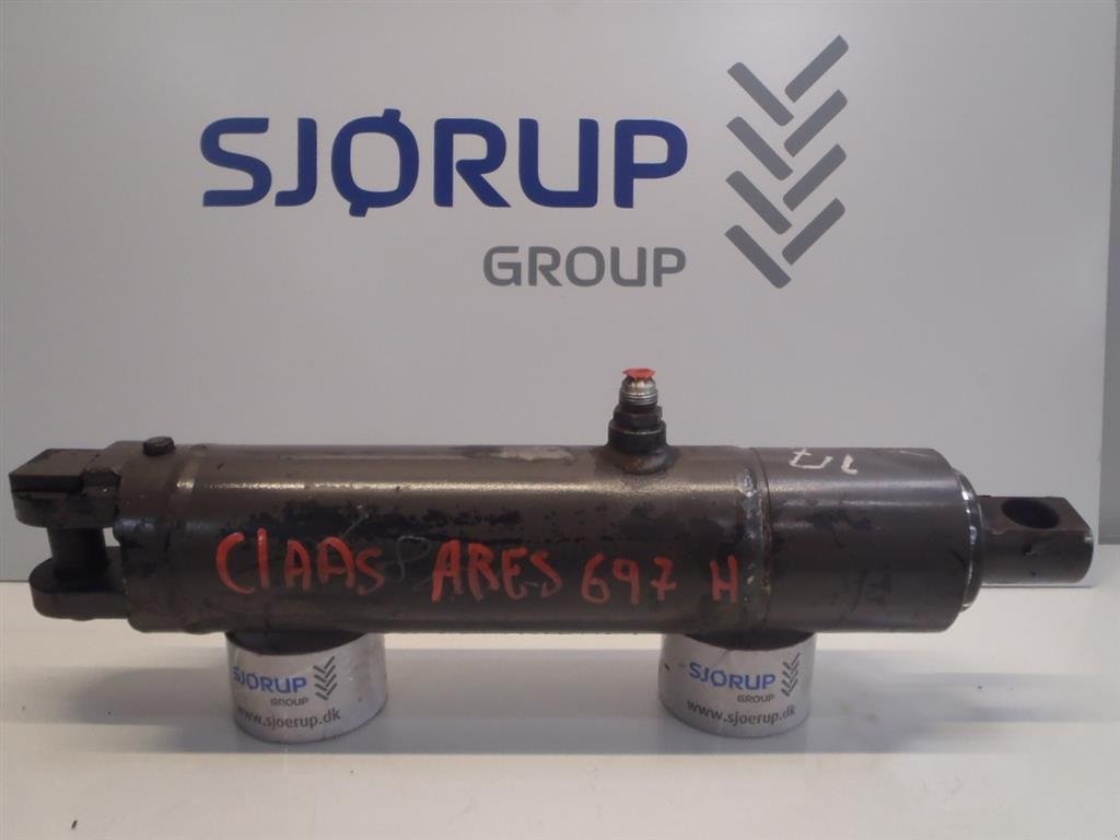 Sonstiges Traktorzubehör des Typs CLAAS Ares 697 Liftcylinder højre, Gebrauchtmaschine in Viborg (Bild 1)