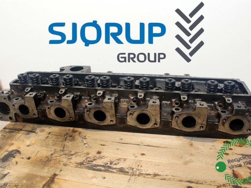 Sonstiges Traktorzubehör Türe ait CLAAS Ares 697 Topstykke / Cylinder Head, Gebrauchtmaschine içinde Viborg (resim 1)