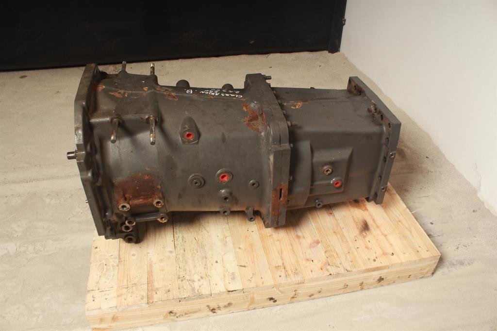 Sonstiges Traktorzubehör typu CLAAS Arion 640 Gearkasse / Transmission, Gebrauchtmaschine v Viborg (Obrázek 7)