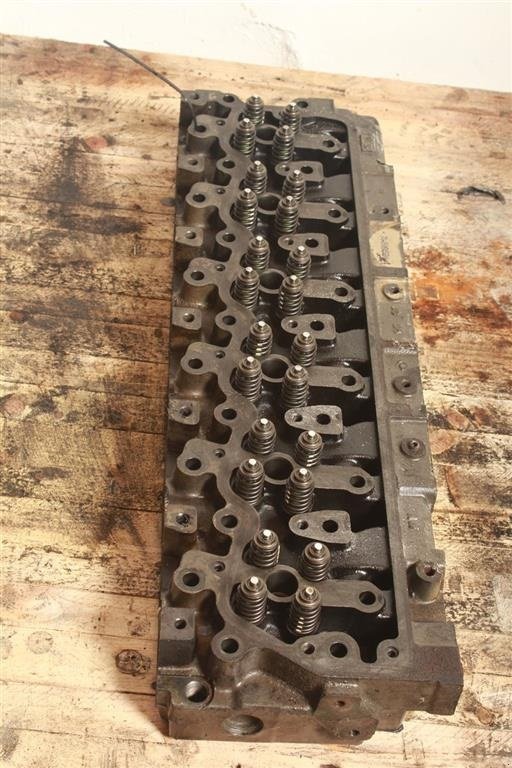 Sonstiges Traktorzubehör a típus CLAAS Arion 640 Topstykke / Cylinder Head, Gebrauchtmaschine ekkor: Viborg (Kép 5)