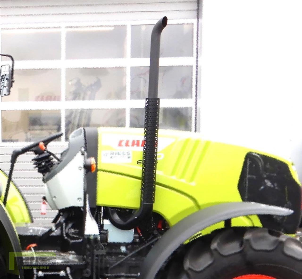 Sonstiges Traktorzubehör типа CLAAS Auspuff oben ELIOS NEXOS 00 1152 361 0, Neumaschine в Homberg/Ohm - Maulbach (Фотография 1)