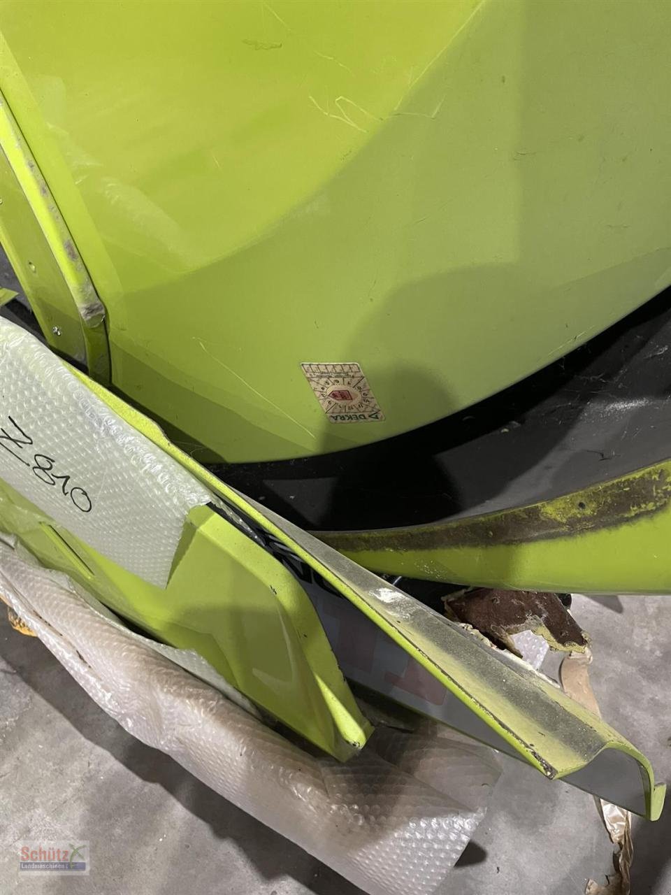 Sonstiges Traktorzubehör типа CLAAS Axion 820 Motorhaube Kotflügel Seitendeckel, Gebrauchtmaschine в Schierling (Фотография 5)