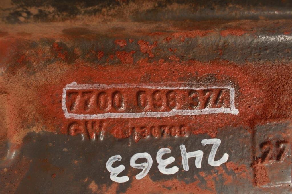 Sonstiges Traktorzubehör του τύπου CLAAS AXION 850 Forbro / Front Axle Support, Gebrauchtmaschine σε Viborg (Φωτογραφία 5)