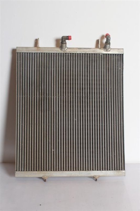 Sonstiges Traktorzubehör типа CLAAS AXION 850 Oliekøler / Oil Cooler, Gebrauchtmaschine в Viborg (Фотография 2)
