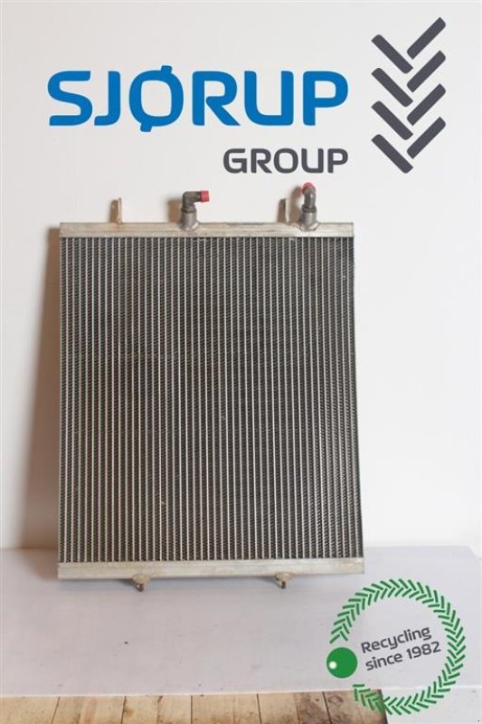 Sonstiges Traktorzubehör типа CLAAS AXION 850 Oliekøler / Oil Cooler, Gebrauchtmaschine в Viborg (Фотография 1)